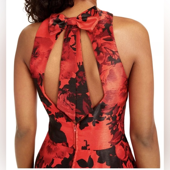 City Studio Dress Red Size 1 Junior A-Line Satin Floral Print Bow Back. - Picture 3 of 3